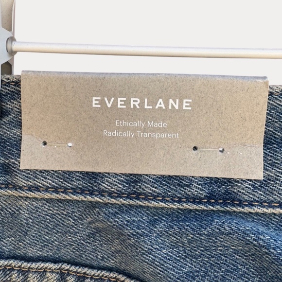 Everlane The Curvy 90s Cheeky Straight Jean - Picture 4 of 7